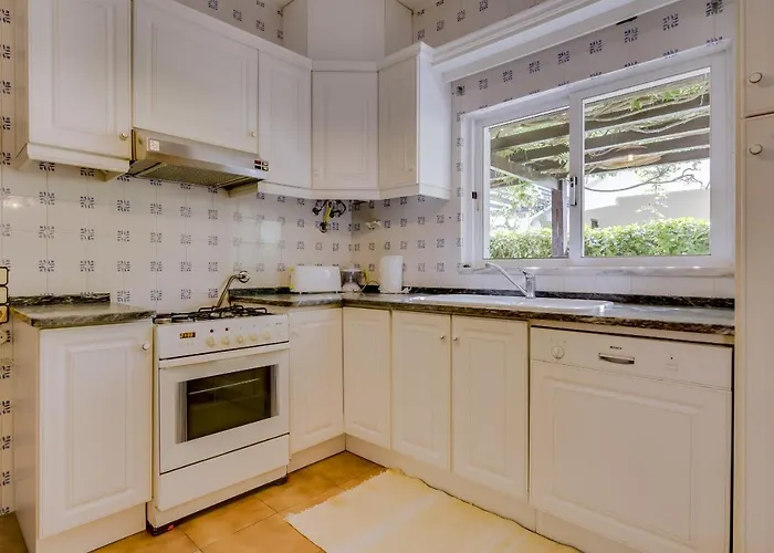 Caracas - V3 - ヴィラモウラ