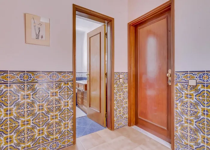 Caracas - V3 - ヴィラモウラ